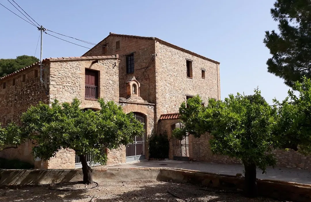 Alberg Enric d'Ossó-1
